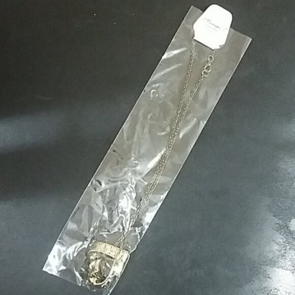 Heart Shaped Measuring Tape Pendant Necklace - Picture 6 of 6